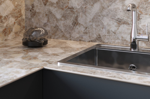 Стеновая панель Honey quartz 8061/R Slotex 4200х600х10 мм