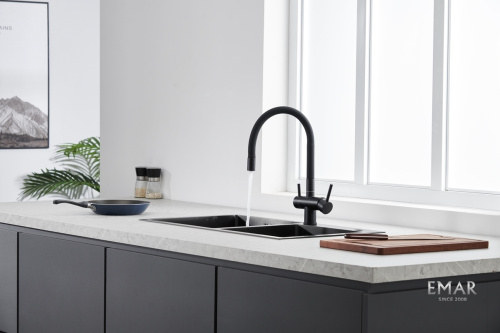 Смеситель для кухни Emar ЕС - 3015 BLACK высокий излив черный